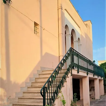Villa Nel Salento - Ampie E Giardino, Fino A 9 Persone Barbarano del Capo
